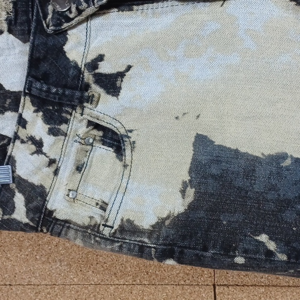 SLICK-BUD FASHIONS JEANS a 10p in a beautiful white washed design one of a kind - Picture 3 of 9